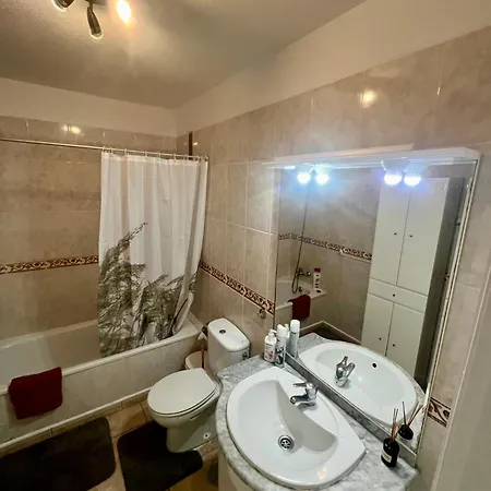 Constellation Victoria Apartament *