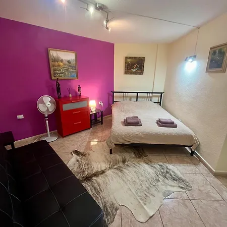 Constellation Victoria Los Cristianos (Tenerife)